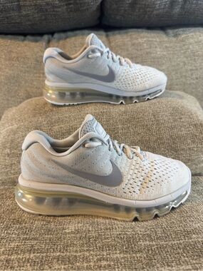 Nike Air Max 2017 Women’s Pure Platinum/Wolf Grey 849560-009 Size 6
